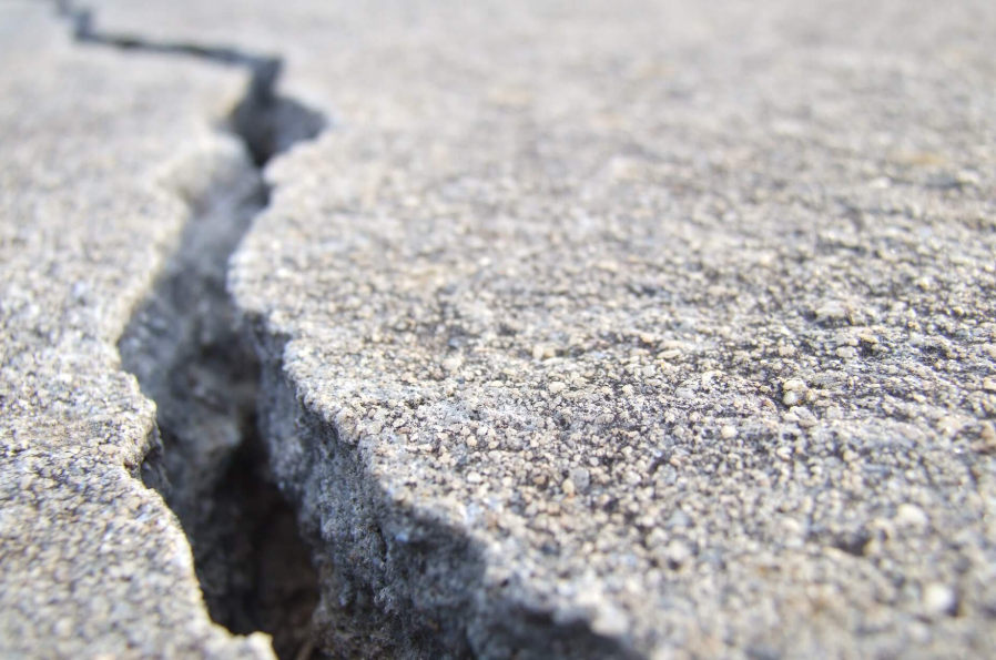 concrete Crack Repairs